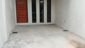 2 Bedroom Townhouse for sale in Talon Dos, Metro Manila