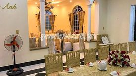 7 Bedroom Villa for sale in Phuong 6, Ho Chi Minh