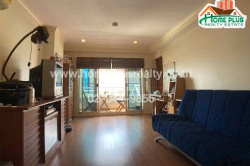 3 Bedroom Condo for sale in Lumpini Suite Ratchada - Rama III, Chong Nonsi, Bangkok near BTS Surasak