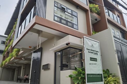4 Bedroom House for sale in Socorro, Metro Manila near MRT-3 Santolan