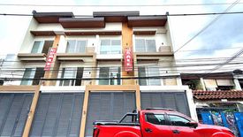 4 Bedroom Townhouse for sale in Central, Metro Manila