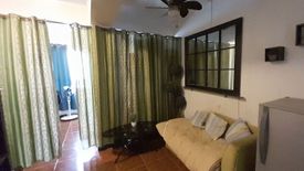 Condo for sale in Moonwalk, Metro Manila