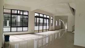 7 Bedroom House for sale in Kampung Baru Nilai, Negeri Sembilan