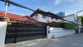 4 Bedroom House for rent in Sam Sen Nai, Bangkok near BTS Ari