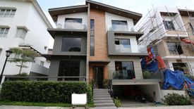 5 Bedroom Townhouse for sale in Bambang, Metro Manila