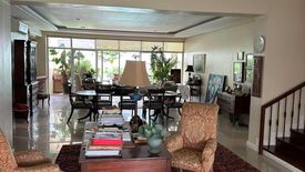 4 Bedroom House for sale in Dasmariñas North, Metro Manila near MRT-3 Magallanes