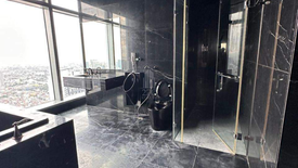 4 Bedroom Condo for rent in Poblacion, Metro Manila