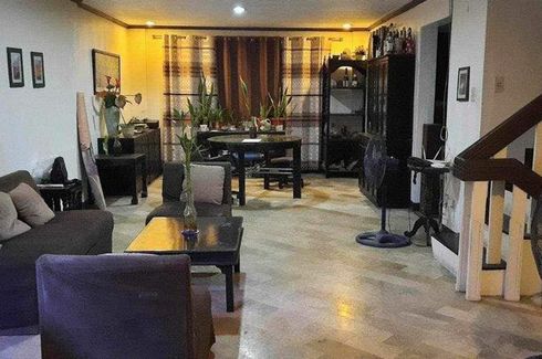3 Bedroom House for Sale or Rent in Kapitolyo, Metro Manila