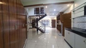 4 Bedroom House for sale in Talon Kuatro, Metro Manila