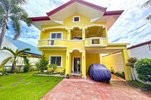 6 Bedroom House for sale in Poblacion, Negros Oriental