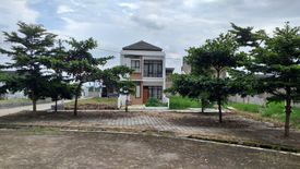 Rumah dijual dengan 4 kamar tidur di Margaasih, Jawa Barat