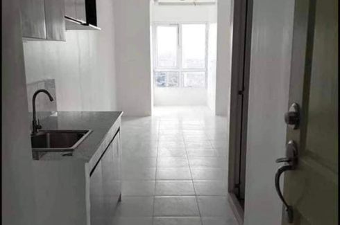 Condo for Sale or Rent in Victoria Sports Tower Station 2, Ramon Magsaysay, Metro Manila near LRT-1 Roosevelt
