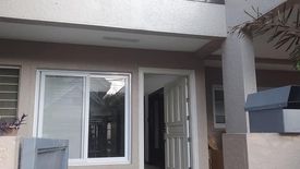 3 Bedroom House for rent in San Lorenzo, Metro Manila near MRT-3 Ayala