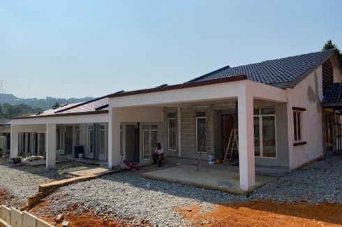 3 Bedroom House for sale in Kampung Jenderam Hulu, Selangor