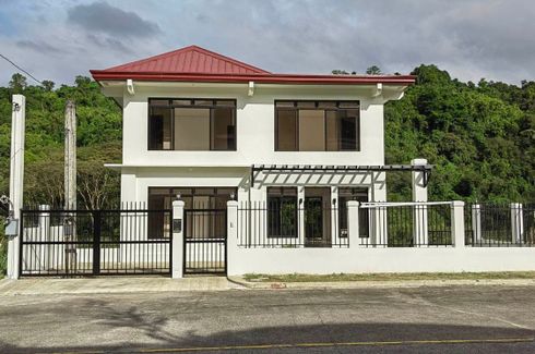 5 Bedroom House for sale in Calawis, Rizal