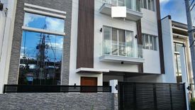 7 Bedroom House for sale in San Nicolas, Metro Manila