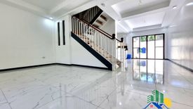 4 Bedroom House for sale in Santo Domingo, Rizal