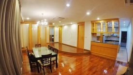 3 Bedroom Condo for sale in Khlong Tan Nuea, Bangkok near BTS Phrom Phong