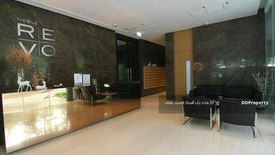 1 Bedroom Condo for sale in Silom, Bangkok near BTS Surasak