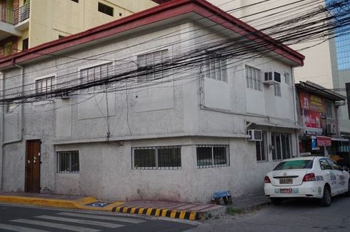6 Bedroom House for rent in Olympia, Metro Manila