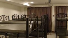 6 Bedroom House for rent in Olympia, Metro Manila