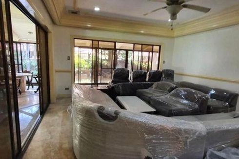 4 Bedroom House for rent in Ugong Norte, Metro Manila