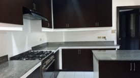 4 Bedroom House for rent in Dasmariñas North, Metro Manila near MRT-3 Magallanes