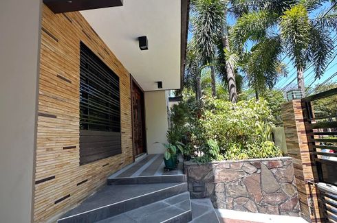 5 Bedroom House for sale in Pamplona Dos, Metro Manila