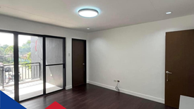 4 Bedroom House for sale in Don Bosco, Metro Manila