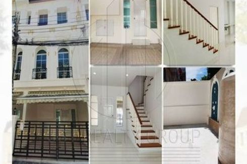 3 Bedroom House for sale in Bang Khlo, Bangkok