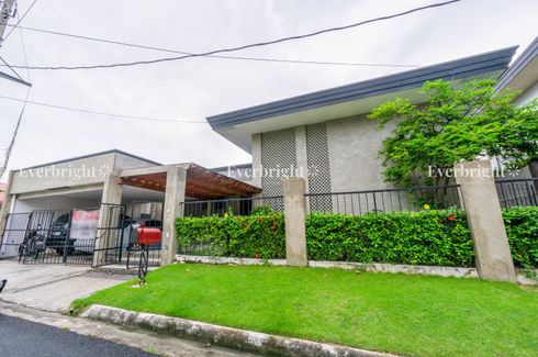 5 Bedroom House for sale in Barangay 201, Metro Manila