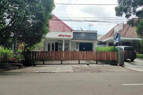 Rumah dijual dengan 15 kamar tidur di Cibeureum, Jawa Barat