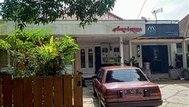Rumah dijual dengan 15 kamar tidur di Cibeureum, Jawa Barat