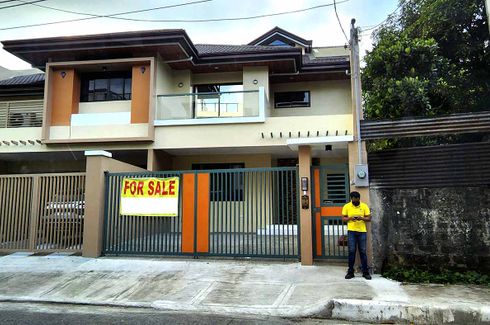 4 Bedroom House for sale in Socorro, Metro Manila near LRT-2 Araneta Center-Cubao