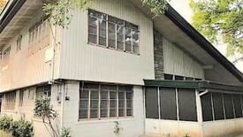 4 Bedroom House for sale in San Lorenzo, Metro Manila near MRT-3 Ayala