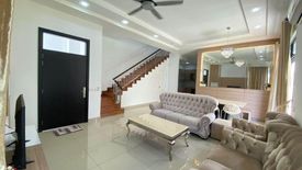 5 Bedroom House for sale in Batu Caves, Selangor