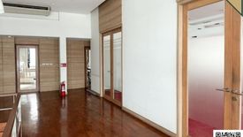 Land for sale in Khlong Toei Nuea, Bangkok near MRT Sukhumvit