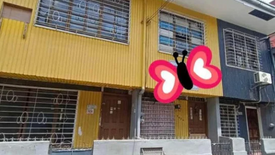 Apartment for sale in San Isidro Labrador, Metro Manila