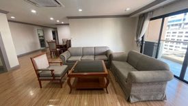 3 Bedroom Condo for rent in Khlong Toei Nuea, Bangkok near MRT Sukhumvit