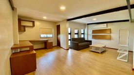 5 Bedroom House for Sale or Rent in Angeles, Pampanga