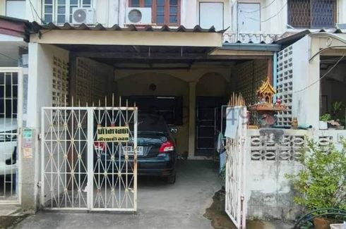 2 Bedroom Townhouse for sale in Saphan Sung, Bangkok near MRT Sammakon