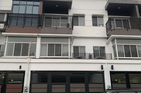5 Bedroom House for sale in Pasong Tamo, Metro Manila