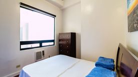 2 Bedroom Condo for sale in San Lorenzo, Metro Manila near MRT-3 Ayala