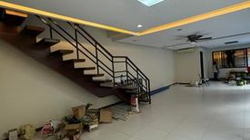 3 Bedroom House for rent in San Lorenzo, Metro Manila near MRT-3 Ayala