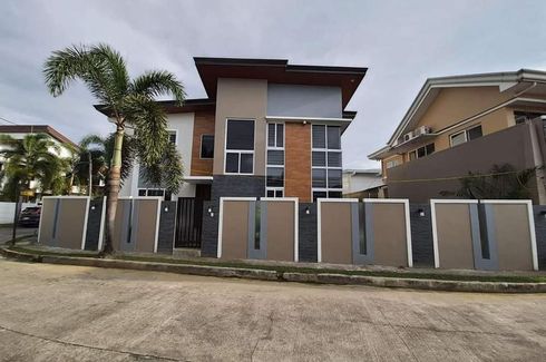 6 Bedroom House for sale in Amsic, Pampanga