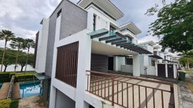6 Bedroom House for sale in Rawang, Selangor