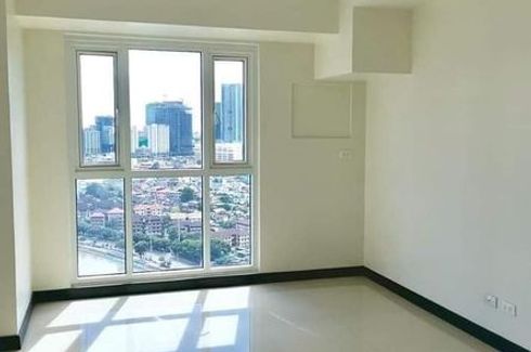 Condo for sale in Axis Residences, Highway Hills, Metro Manila near MRT-3 Boni