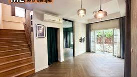 4 Bedroom House for sale in Prawet, Bangkok