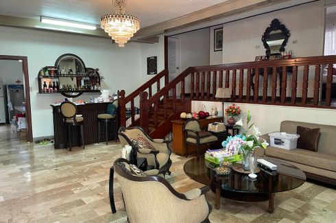 6 Bedroom House for sale in Lourdes, Metro Manila