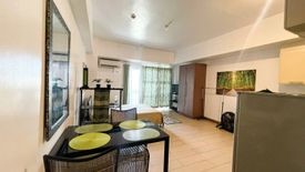 Condo for rent in McKinley Hill, Metro Manila